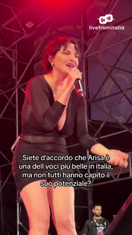 Voce strepitosa, canzone altrettanto🫶🏽 Arisa canta “Meraviglioso amore mio” alla tappa di #RDSSummerfestival a Messina #NewMusic #Arisa @Arisamusica 