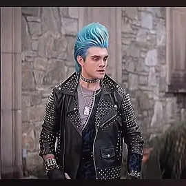 🥰🥰🥰 #descendantsedit #disney #descendantsriseofred #fyp #disneyvillain #descendants #jointhedescendantsfandom #descenantsedit 
