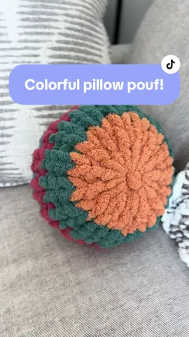 I was messing around with colors and I’m in love with how this pillow pouf turned out. Check out the link in my bio for a tutorial on how to make a pillow pouf! • • #hand knit blanket #chunkyknitblanket #chunkyblankettutorial #chenilleblanket #babyblanket #homedecor #diyhomedecor #handmadeblanket #etsycreatorco #sidehustle #springdecor #newhobby 