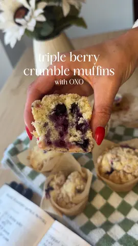Let’s make the very best triple berry crumble muffins! These are perfect for the summertime because berries are fresh and taste absolutely amazing. I used all of @OXO amazing products with this recipe and I am truly obsessed with everything they sell!! #OXOPartner #OXO #OXOBetter 