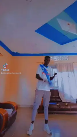 #just trying Dergel 🥱🥱😒 #Mabior Lewandowski 🇸🇸