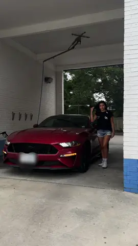 Everyone meet muscle mami 🚗🥹🐎 #mustanggt #cargirls #fordmustang 