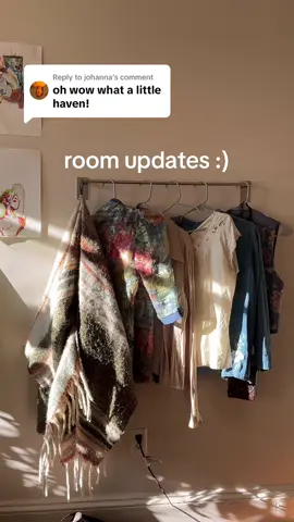 Replying to @johanna room is a little more lived in now🫧