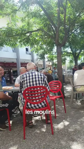#les moulins#nice #la place