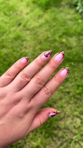 My birthday nails and I just had to go for leopard print and cherries 🐆 🍒  #nails #nailart #naileditathome #nailedit #naileditmyself #gelnails #leopardprint #birthdaynails 