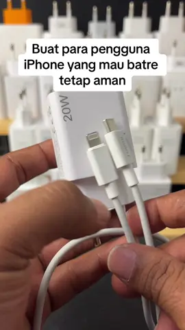 Selain aman dan nyaman, charger ini juga lagi promo  #chargeriphone  #iphonetricks  #iphone 