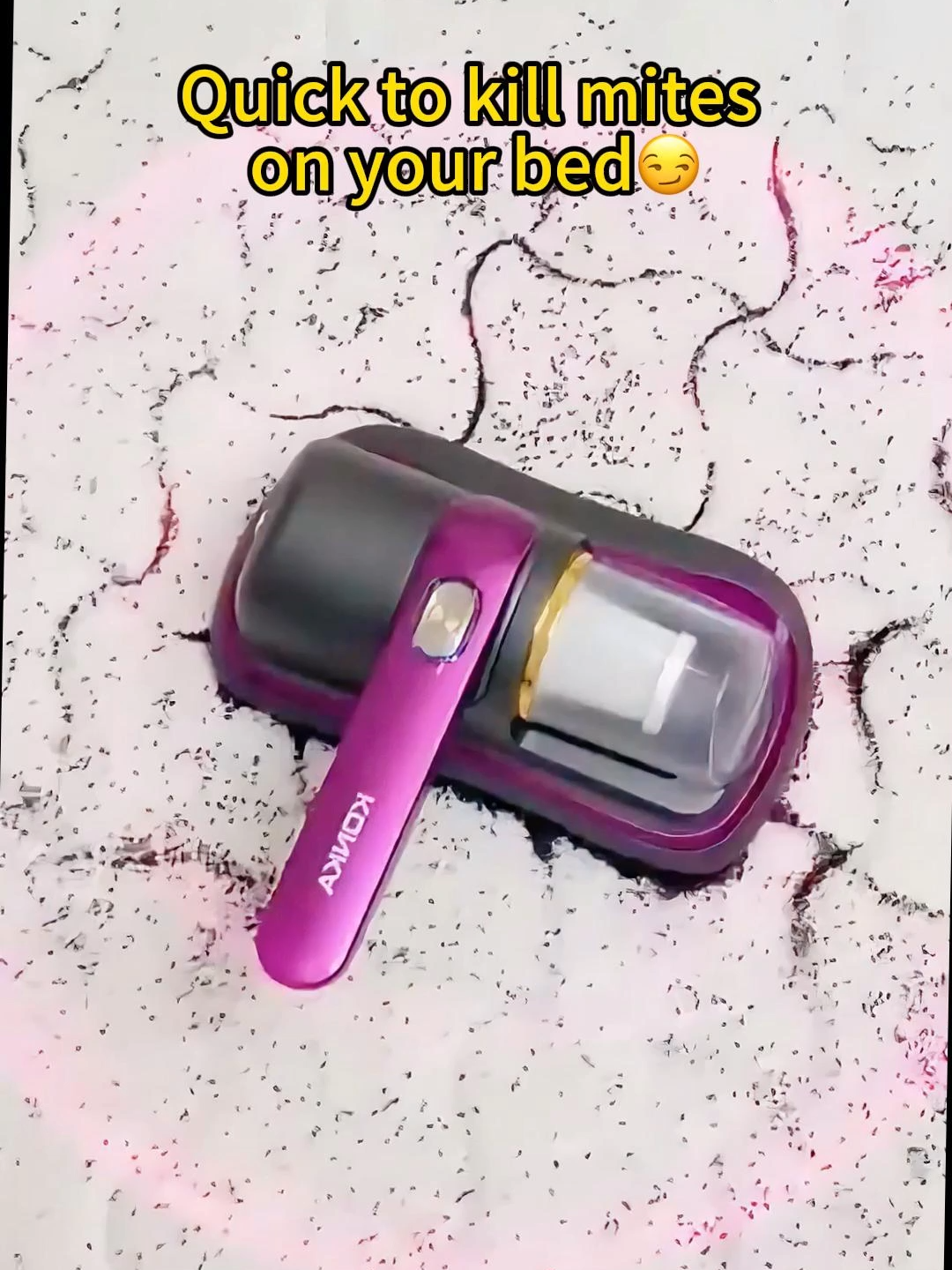 🌀 Check out this handheld vacuum! It uses vibration to suck up tiny particles, quickly cleaning dust and debris from your sheets. Plus, it has UV light to kill mites. Perfect for home and car! 🛏️🚗#goodstuff #goodthings #homehacks #householditems #useful #learnontikok #tiktokmademebuyit #fyp #foryou