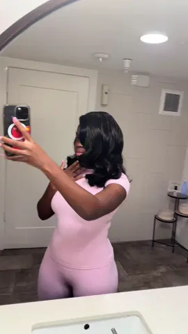 literally was so scared about the length but i know my hairstylist @thuggagirl ✩ gonna do it everytimeee #hairappointment #blackgirl #hairday #minivlog #BlackTikTok #closureinstall #quickweave 