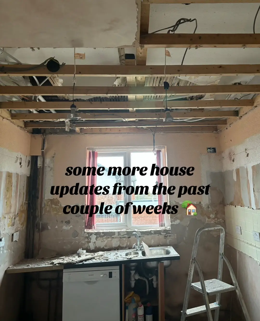 some more transformations of the past few weeks in the house 🏡 soooo excited for the kitchen to be done 🤩 #foryou #foryoupage #fyp #firsthome #renovation #houserenovation #reno #houserenovationuk #renovationproject #kitchen #kitchendesign 
