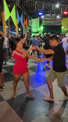 Gravidinha dançarina 🤰🏽 #marcantes_do_pará #tecnobrega #foryou #fyp #viral 