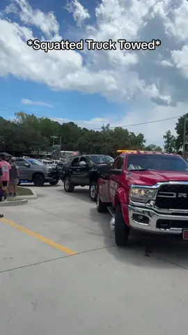 All over a truck #trucks #squattedtrucks #carolinasquat #ford #chevy 