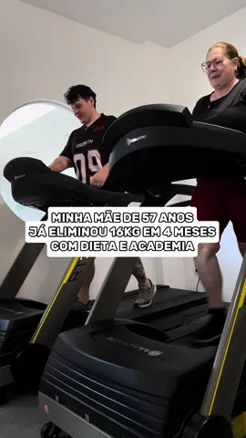 ELA EMAGRECEU MUITO !