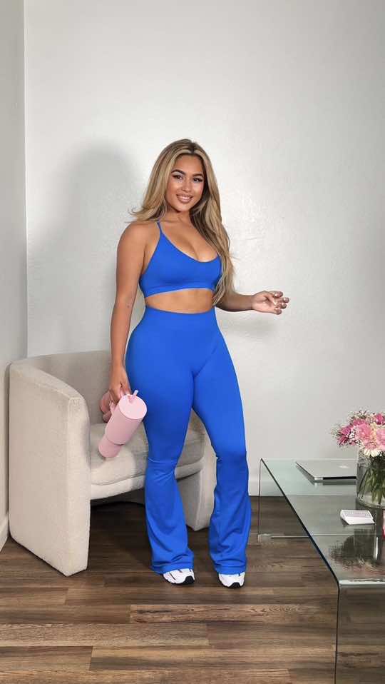 This blue gym fit omggg #styleinspo #girls #relatable #fyp #gymoutfits #TikTokShop 