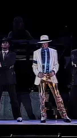 Michael Jackson - Smooth Criminal Live Seoul, South Korea October 11th, 1996 🇰🇷 ( History Tour ) #michaeljackson #mj #mjcrew #mjinnocent #kingofpop #smoothcriminal #moonwalker #80smusic #dance #90s #seoul #southkorea #historytour #1996 #4k #viral #fy #foryou #foryoupage #xyzbca 