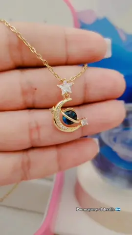 Por mayor y al detalle  envios a todo Honduras 🇭🇳#esteoeste #CapCut #emprendedores #disney #collardesaturno #collares #parati 
