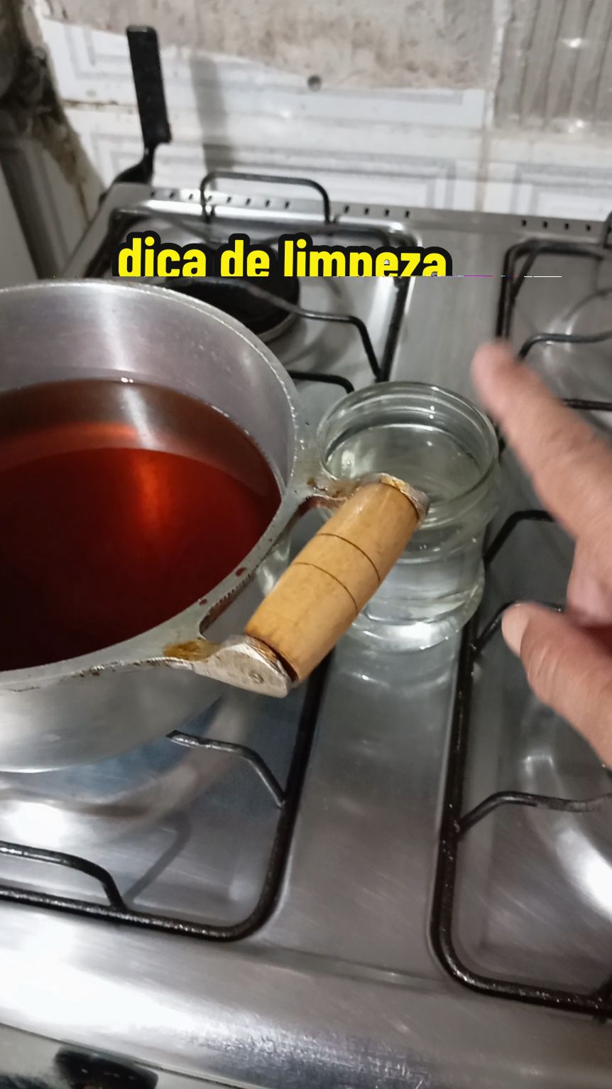 dica de limpeza para seu fogão #foryou #fpyシ #viral 