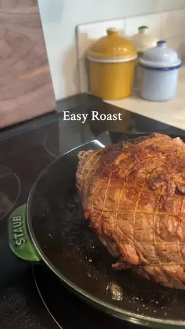 Nothing better than coming home to a roast! #fyp #dinner #DinnerIdeas #slowcookerrecipe #cooking #food 