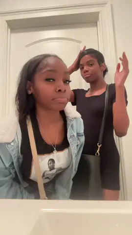 me and my pretty ass bestie 😩💗 #prettygirls 