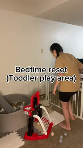Reset toddler play area/living room #CapCut #reset #cleanup #resetcleaning #toddlerstoys #toddlersoftiktok #momsoftikok #sahm #lazymom #fypage #roadto5k #roadto10k 