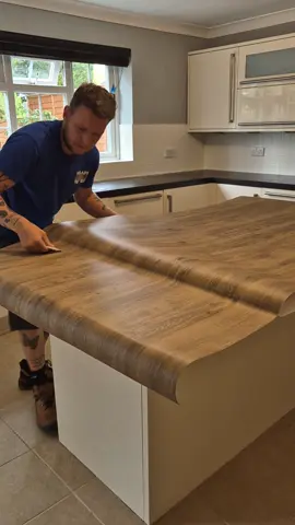 Wood Worktop Wrap #kitchenwrap #kitchenwrapping #asmr #satisfying #homedecor 