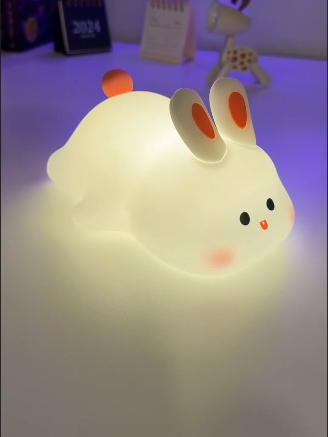 🌟✨ Light up innovation and convenience with this cute bunny lamp!  🐰💡 Enjoy gentle and soft lighting in the bedroom with the new silicone night lamp that combines aesthetic design with lighting function. This will be the perfect addition to a children's bedroom and will add a charming and warm touch. So hurry up and get your rabbit night lamp now! 🌙🛌  #RabbitLamp #NightLighting #décor #night_quietness1 #Creativity #LocalInnovators