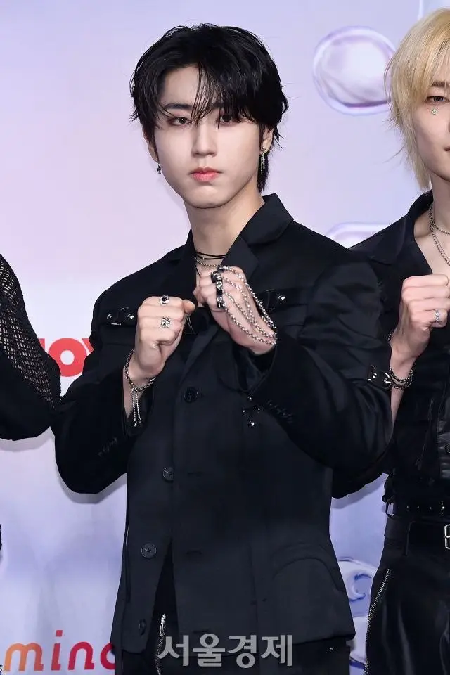 #bangchan #leeknow #changbin #hyunjin #hanjisung #felix #seungmin #jeongin #straykids #fyp #chkchkboom 
