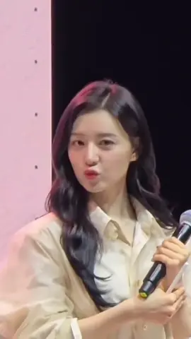 Won chu chu đây dòi 😗 #kimjiwon #kimjiwonactress #nuhoangnuocmat #jiwon #honghaein #kimjiwon김지원 #fypシ゚viral #bvlgari #queenoftears #xuhướng ##kimjiwonactress #kimjiwon #honghaein #kimjiwon김지원 #fypシ #김지원 #queenoftears #fypシ #queenoftears #nuhoangnuocmat 