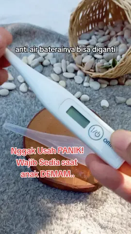 omron mc 246 thermometer yang wajib dipunya karena saat membantu untuk mengukur suhu badan anak saat demam. #thermometer #babystuff #anakdemam 