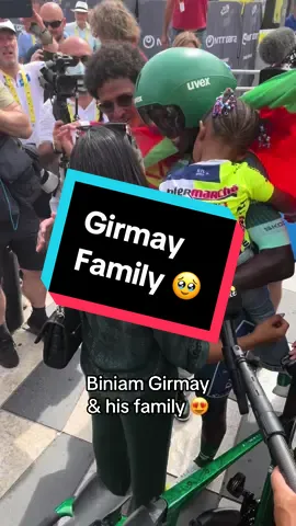 Girmay celebrates his TDF green jersey win with his family in Nice #tdf2024  