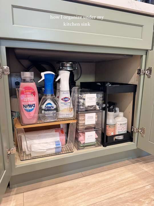 Nothing like sunday organizing 🌷🌸🧼🧺 #underkitchensink #amazonstorefront #amazonorganizingproducts #amazonmusthaves #primeday #CleanTok #sundayreset #kitchensinkorganization 