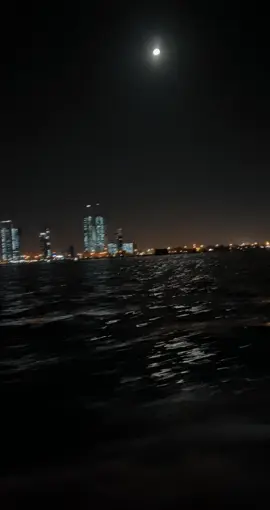 Night boat vibe..🌊🌑 . . . . #kuwait #boat #calm #night #fyp #vibe#kwt 
