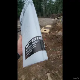 Sunday #funday the #carpenteredition  A few clips of our mono pour using Fast tube from @fabformindustries . Mono pours are nice when it makes sense to do so. They are stronger in my opinion, and the more concrete I can place using a pump truck the better. Have you used Fast tube in the past? I think the first time for me was mid 2000`s #apprenticeshipisanobligation #build #carpenter #carpentersareadyingbreed #concrete #fast #tube #mono #pour #lovewhatyoudo  @Fab Form Industries 