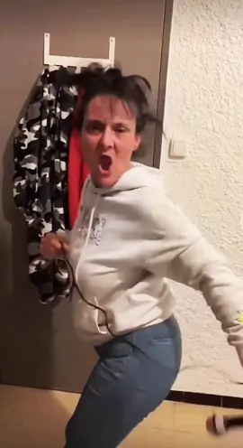lost my mind  #tiktok #funny #fypage #viral #laugh 