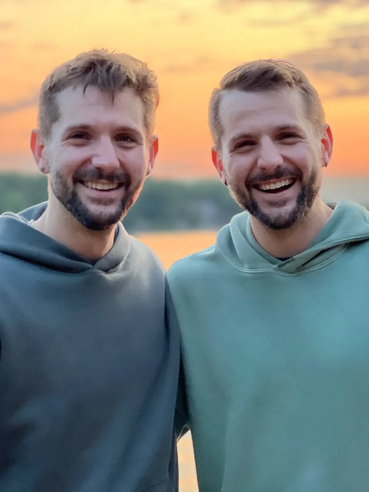 📸 dumped at the lake
