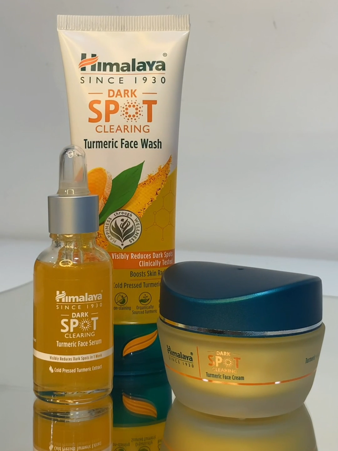 Transform your skincare routine with the Himalaya Turmeric Dark Spot Clearing Bundle! ✨ Follow our step-by-step guide to achieve flawless, radiant skin. Cleanse, treat, and nourish with the power of turmeric to banish dark spots and reveal your natural beauty 💖 #Himalaya #HimalayaWellness #HimalayaWellnessMalaysia #sales #skincare #fyp #skincareroutine #hyperpigmentation