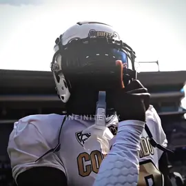 Travis Hunter has soo much aura #travishunter #colorado #CollegeFootball #football #aura #blowthisup #foryoupage #viral #edits 