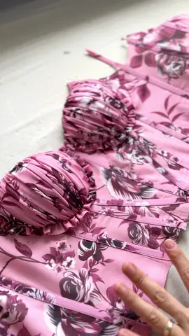 Making a long sleeves corset v neck floral print chiffon dress #dress #gown #fashion #hautecouture 