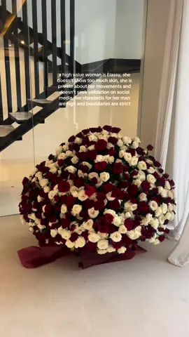 High value women mindset >> #feminineenergy #flowers #princesstreatment #standards #highvaluewoman #quietluxury #luxurylifestyle #standards #divinefeminine #luxurylife #fyp #foryou 