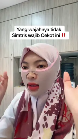 Yang punya pipi tembem wajih punya ini😂🫵 garansi uang kembali kalo produknya tidak asli, buruan bungkuss sblum keranjang ilang woyyy😆🔥#korsetwajah #pengencangwajah #korsetpengencangwajah 