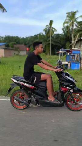 rutinitas 😀#CapCut #ktstyle #fypシ゚viral #bersihmengkilap 
