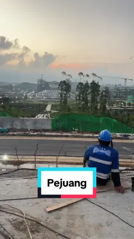 Dibalik sebuah maha karya ada team yg luar biasa 🔥 kerja keras dan semangat tanpa henti  #ikn #nyomannuarta #billmohdor 