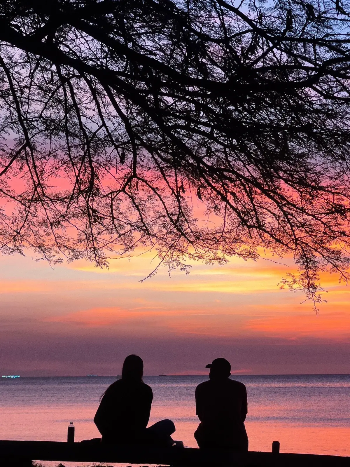 Untuk kamu, terima kasih selalu ada.