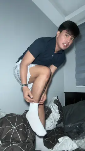 PANG SCHOOL PANG OFFICE PANG LARO PERFECT NA MEDYAS! 💯 #socks #blackandwhitesocks #erwindelarosa 