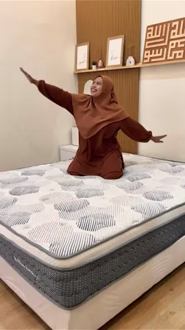 Cari kasur dgn kenyamanan yg lebih, bs pilih kasur inthebox X dari @INTHEBOX empuknya bikin pules… #homedecorpati #patihits #explorepati #rumahbabis #kasur #inthebox #intheboxx #intheboxkasur #springbed 