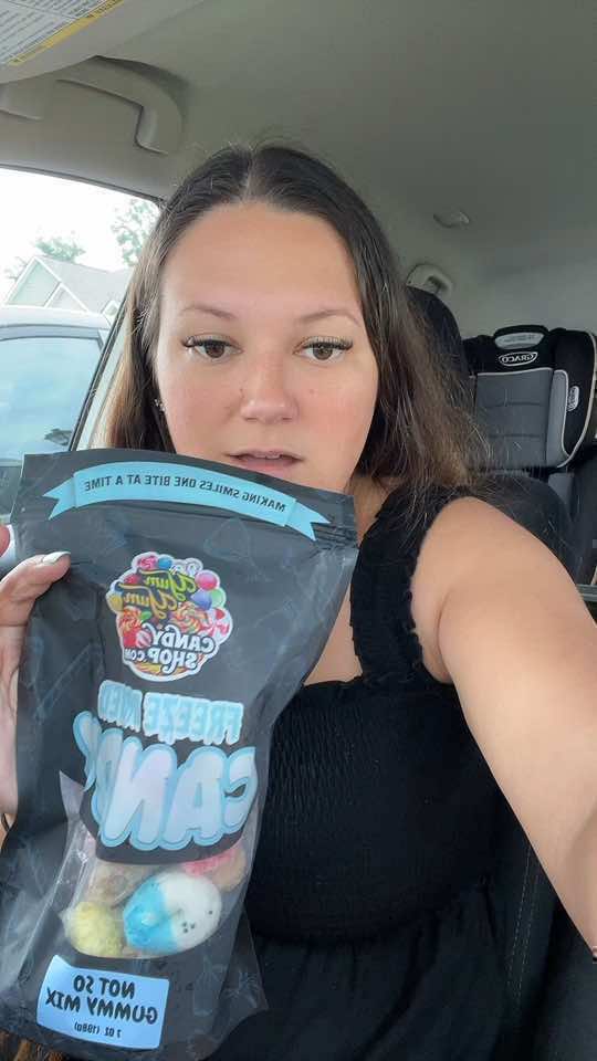 Not so gummy mox stays on my mind, ESP those bubblegum bottles 😩#fyp #freezedried #freezedriedcandy #candyreview #candy 