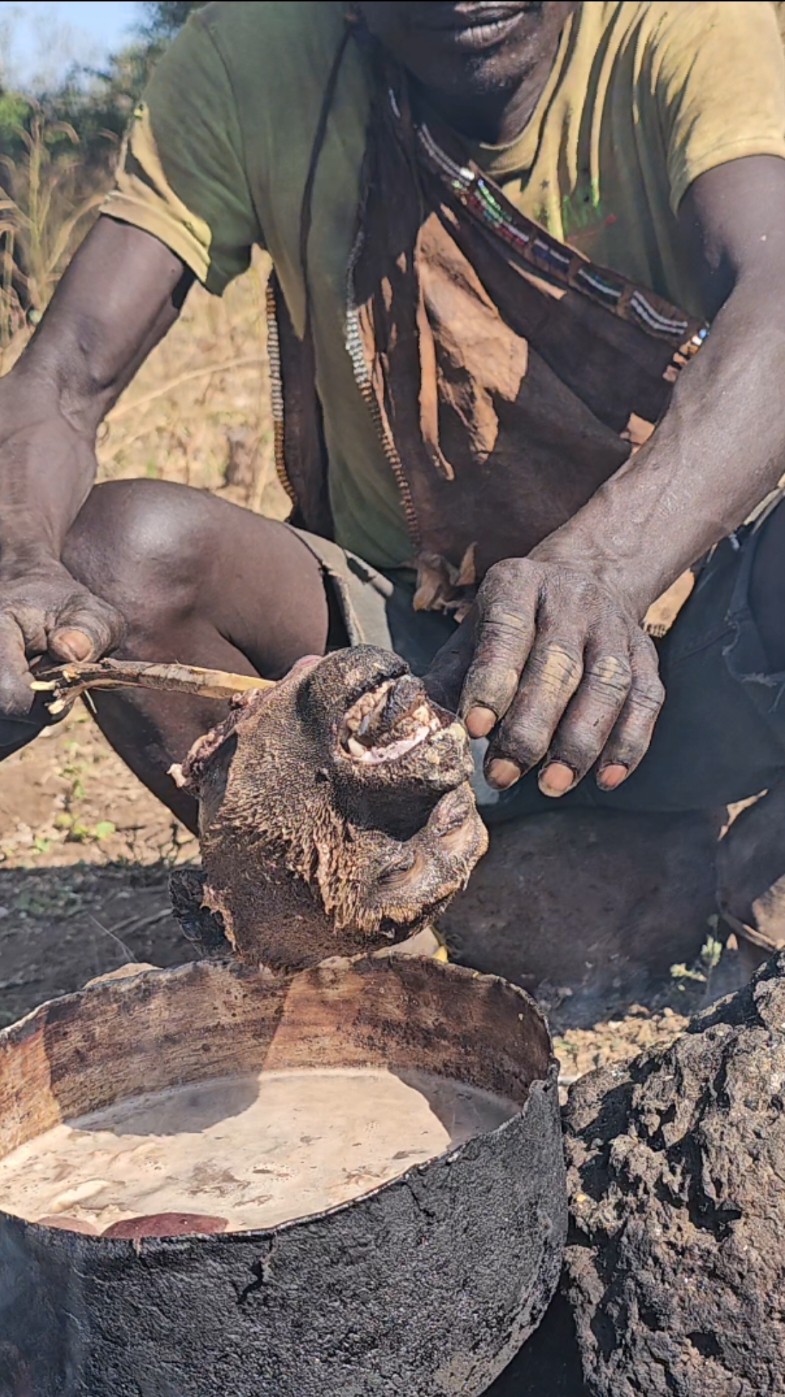 Baboon Head Makes The Best Soup For Hadzabe Tribe#hadzabetribe #africa 