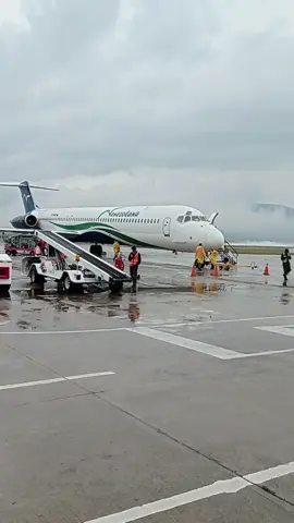 Así se ve un despegue desde la pista en el Aeropuerto Internacional Jacinto Lara 🛫 . . . . . . #QueHayLara #GenteGuara #Barquisimeto #Lara #Venezuela #Cabudare #NaGuara #Turismo #Larense #SerGuaroMeEncanta #Bqto #Guaros 