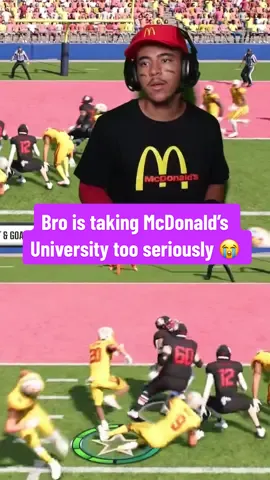 Just put the fries in the bag 💀🙏 (Twitch: RipItRandy 🚨) #streamer #streamclips #twitchstreamer #twitchclips #football #nfl #nflfootball #nflmemes #CollegeFootball #collegefootball25 #cfb #ncaa #ncaafootball #cfb25 #ncaafootball25 #mcdonalds #fastfood 