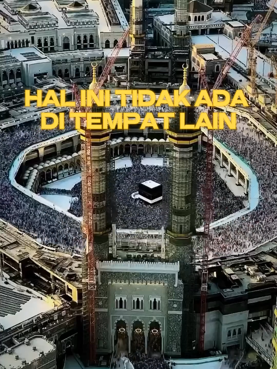 Baitullah merupakan tempat suci bagi umat Islam dan menjadi tujuan ibadah haji dan umrah. Banyak umat Islam yang merasa rindu untuk mengunjungi Baitullah. Rindu tersebut bisa datang kapan saja dan dari mana saja. Ada yang merasa rindu setelah berhaji atau umrah, ada yang merasa rindu setelah mendengar ceramah tentang Baitullah, dan ada juga yang merasa rindu secara tiba-tiba. Baitullah merupakan tempat yang suci dan tenang. Di Baitullah, umat Islam bisa beribadah dengan khusyuk dan damai. Mereka bisa melupakan segala urusan duniawi dan fokus kepada Allah SWT. Keindahan dan ketenangan Baitullah ini membuat umat Islam merasa nyaman dan rindu untuk mengunjunginya. Mereka ingin kembali merasakan ketenangan dan kedamaian di tempat ini. Informasi Umroh & Haji  Ruko TaqwaTours- Jln. Urip Sumoharjo No. 37C, Kel. Wates, Kec. Magelang Utara, Kota Magelang (Seberang RST Magelang) Home Service 0811-39-700-700 0811-39-800-800 #magelang #umrohmagelang #travelumroh #travelhaji #tourumroh #umrohindonesia #umrohvip #infoumroh #updateumroh #taqwatours #umrohsemarang #umrohtemanggung #tripumroh #umrohhemat #umrohamanah #promoumroh #umrohkeluarga #exploreumroh #makkah #madinah #paketumroh #umrohwisata #wisatareligi