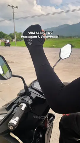 subrang ganda ng quality ! protection sa init and ulan 🥰🔥💯 #fyp #foryou #armsleeve #uvprotection #motorgloves #gloves 